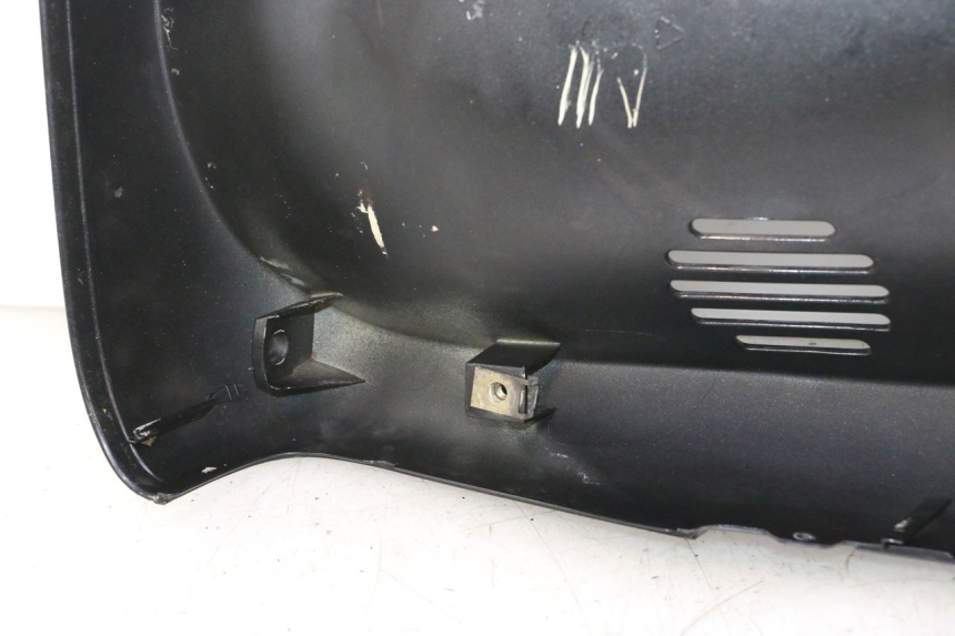 photo de SCUDO CARENA ANTERIORE PIAGGIO LIBERTY 125 (1998 - 2008) - Panoramica del profilo