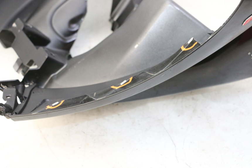 photo de SCUDO CARENA ANTERIORE PIAGGIO MP3 LT 300 (2010 - 2016) - Vista d'insieme del prodotto