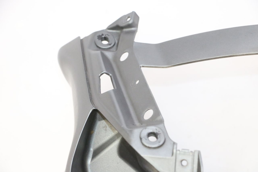 photo de SCUDO CARENA ANTERIORE PIAGGIO MP3 500 (2011 - 2015) - Primo piano tecnico