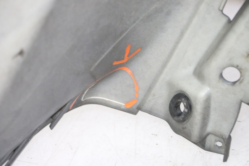 photo de SCUDO CARENA ANTERIORE PIAGGIO MP3 500 (2011 - 2015) - Stato della superficie e materiale