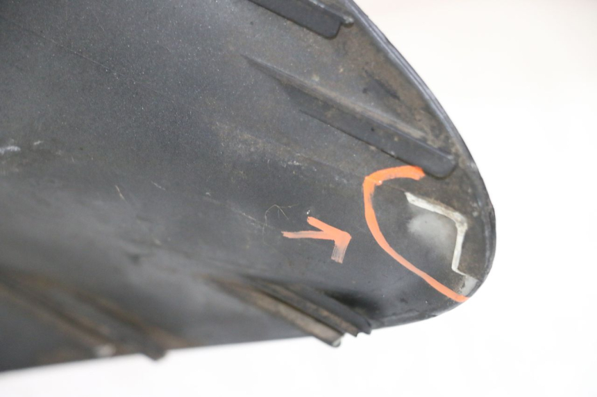 photo de SCUDO CARENA ANTERIORE PIAGGIO MP3 125 (2006 - 2014) - Angolazione alternativa