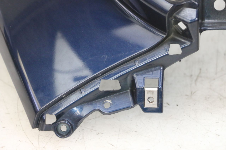 photo de SCUDO CARENA ANTERIORE PIAGGIO MP3 RL 250 (2006 - 2010) - Altra angolazione