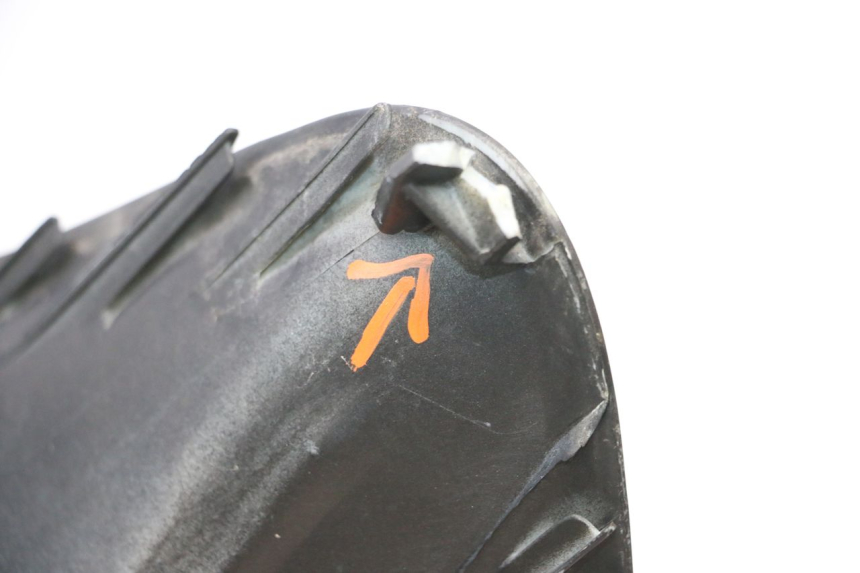 photo de SCUDO CARENA ANTERIORE PIAGGIO MP3 RL 250 (2006 - 2010) - Stato della superficie e materiale