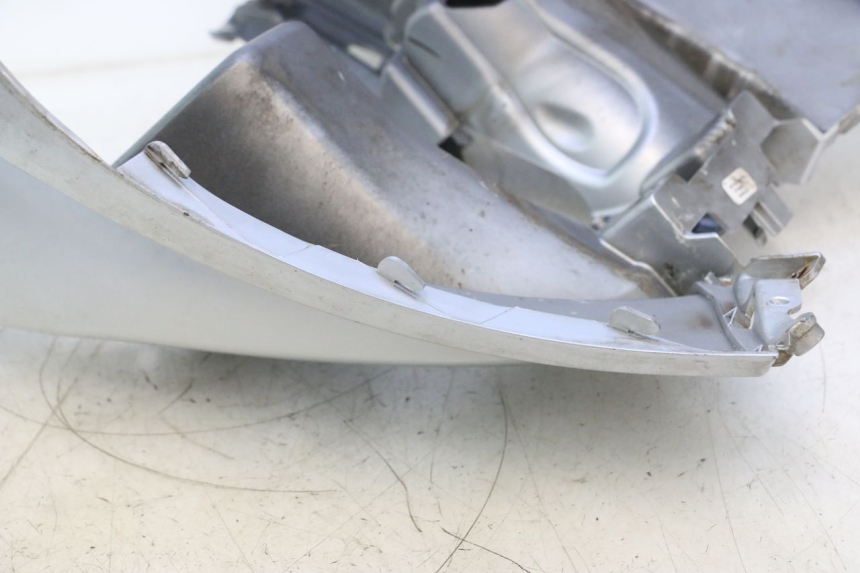 photo de SCUDO CARENA ANTERIORE PIAGGIO MP3 125 (2006 - 2014) - Foto prodotto supplementare