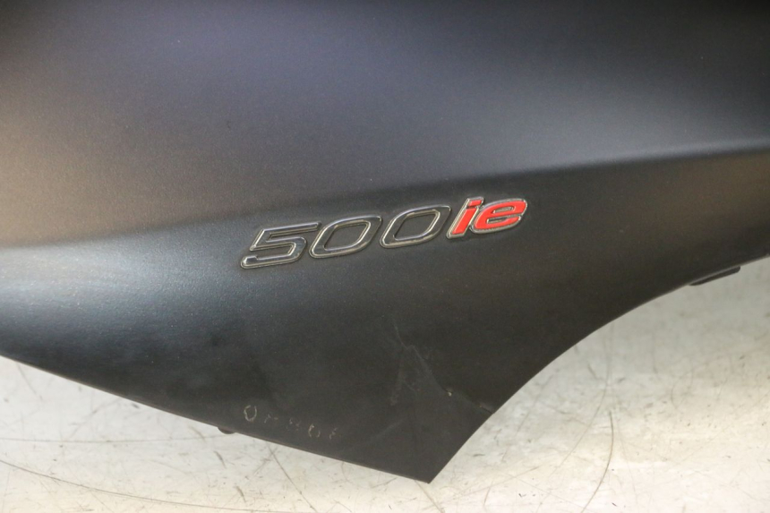 photo de SCUDO CARENA ANTERIORE PIAGGIO MP3 500 (2016 - 2018) - Zoom sui componenti