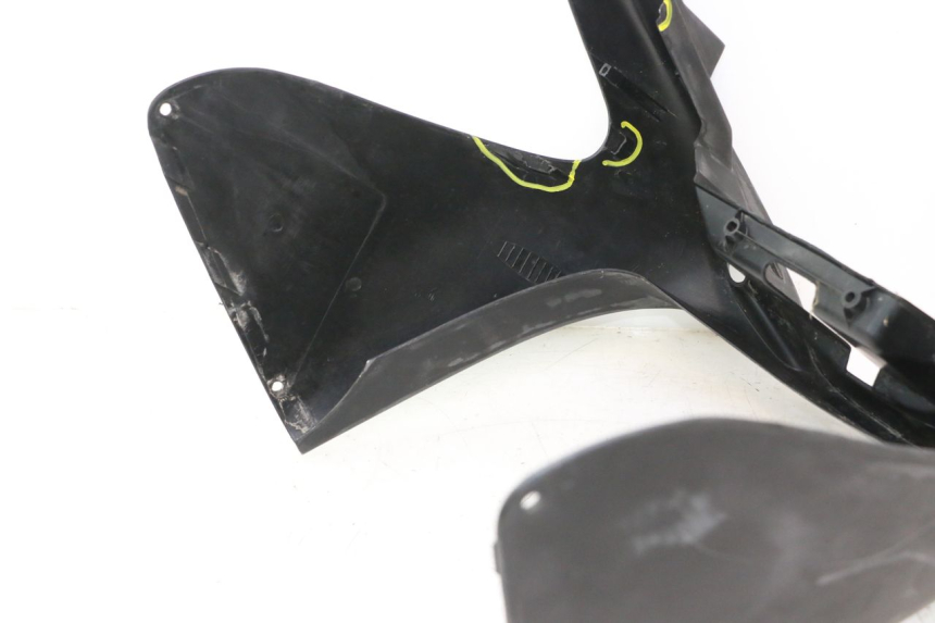 photo de SCUDO CARENA ANTERIORE MBK NITRO 50 (2004 - 2008) - Stato della superficie e materiale