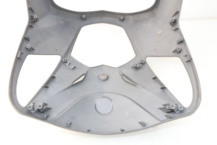 photo de SCUDO CARENA ANTERIORE SYM ORBIT 2 4T 50 (2008 - 2017) - Dettaglio del componente