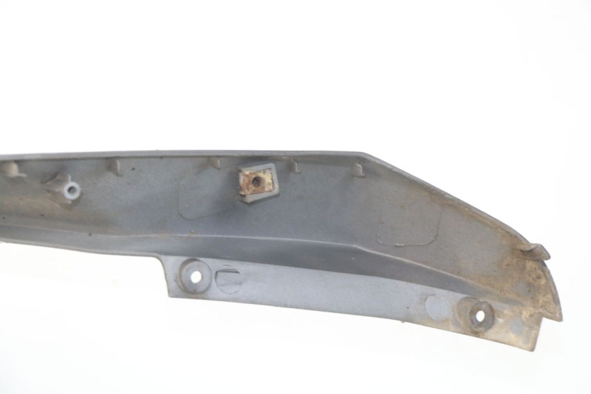 photo de SCUDO CARENA ANTERIORE SYM ORBIT 2 4T 50 (2008 - 2017) - Dettagli dei punti di fissaggio