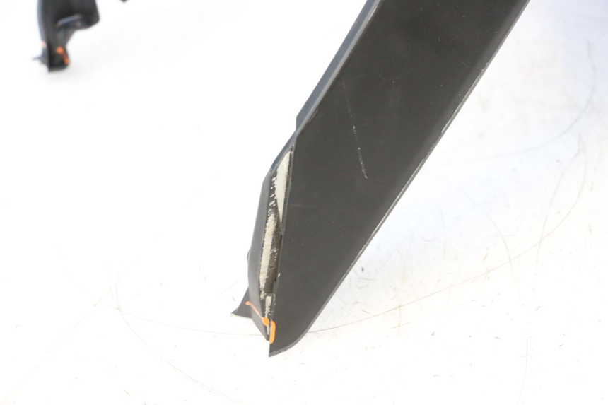 photo de SCUDO CARENA ANTERIORE SYM ORBIT III 3 4T 50 (2018 - 2021) - Primo piano ad alta risoluzione