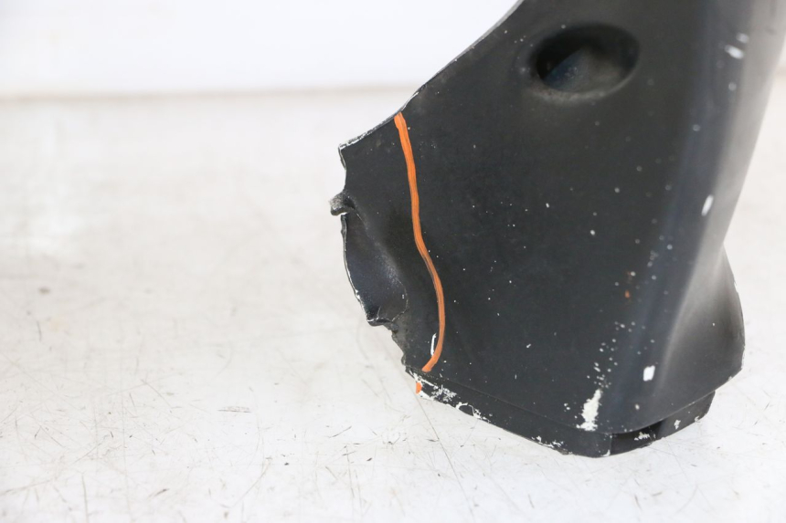 photo de ANTERIORE PIAGGIO ZIP 4T 50 (2018 - 2020) - Caratteristiche distintive