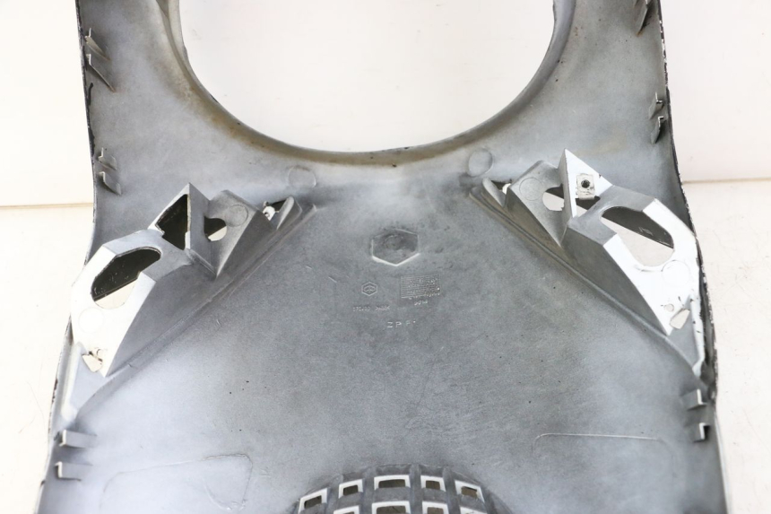 photo de ANTERIORE PIAGGIO ZIP 4T 50 (2018 - 2020) - Primo piano tecnico