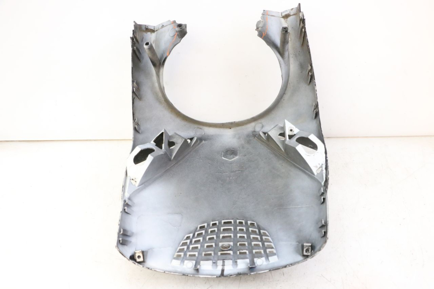 photo de ANTERIORE PIAGGIO ZIP 4T 50 (2018 - 2020) - Dettagli dei punti di fissaggio