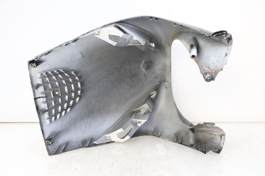 photo de ANTERIORE PIAGGIO ZIP 4T 50 (2018 - 2020) - Stato della superficie e materiale