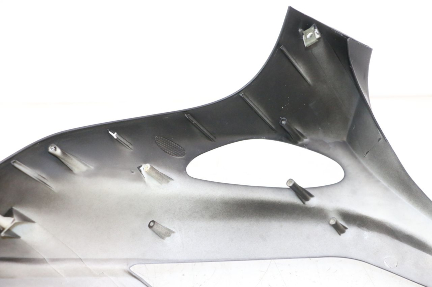 photo de FACCIATA ANTERIORE TNT MOTOR ROMA 10' 2T 50 (2011 - 2018) - Primo piano tecnico