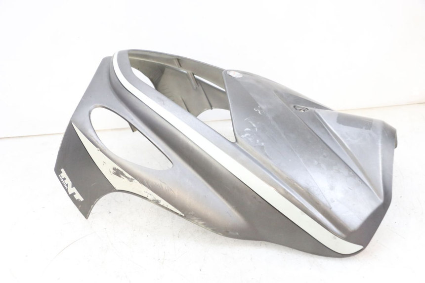 photo de FACCIATA ANTERIORE TNT MOTOR ROMA 10' 4T 50 (2019 - 2022) - Focus sulla struttura