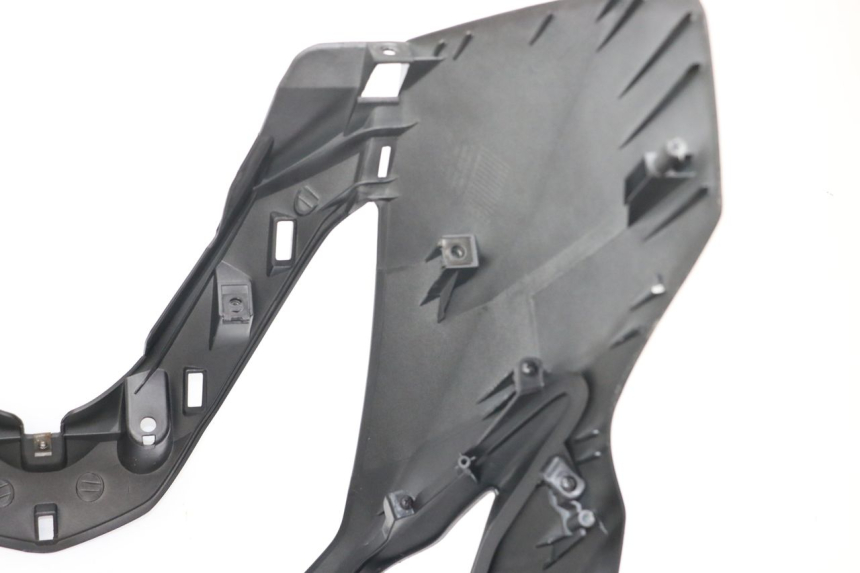 photo de ANTERIORE DAELIM S3 125 (2010 - 2017) - Dettagli dei punti di fissaggio