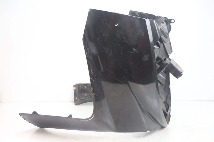 photo de SCUDO CARENA ANTERIORE PEUGEOT SATELIS 125 (2006 - 2009) - Altra angolazione