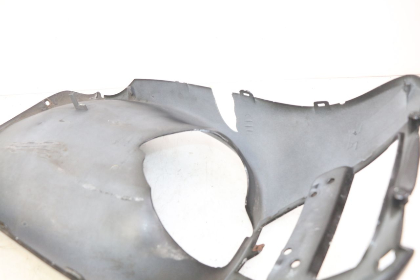 photo de FACCIATA ANTERIORE APRILIA SCARABEO 100 (2003 - 2012) - Dettaglio del componente