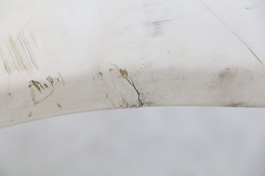 photo de FACCIATA ANTERIORE KYMCO SENTO 100 (2008 - 2013) - Marcature e riferimenti originali