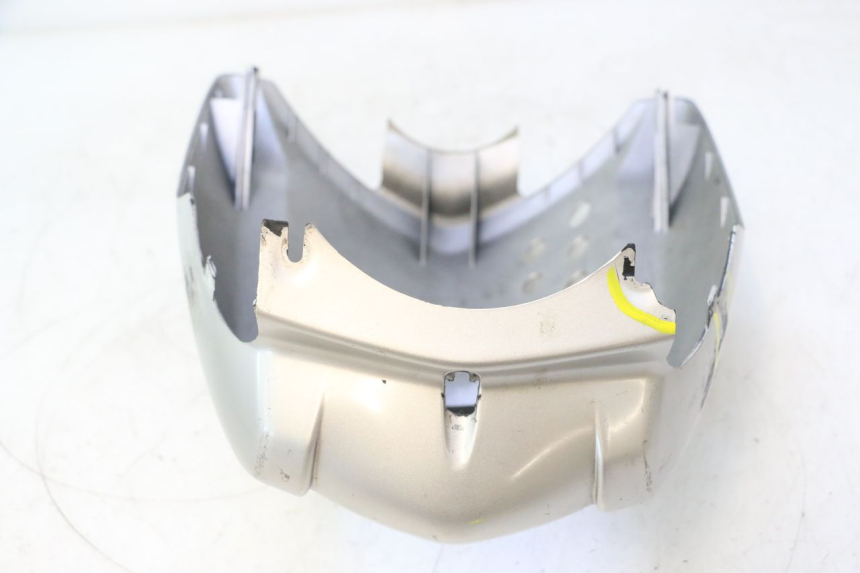 photo de SCUDO CARENA ANTERIORE YAMAHA SLIDER 50 (1999 - 2004) - Dettagli dei punti di fissaggio