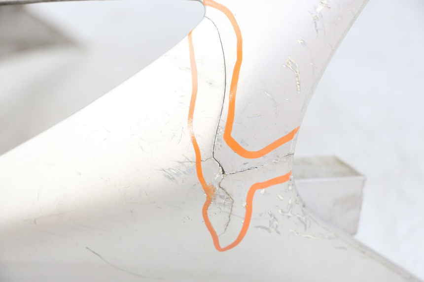 photo de FACCIATA ANTERIORE PEUGEOT SPEEDFIGHT 100 (1997 - 2007) - Ricambio usato controllato