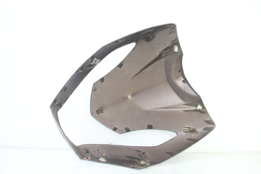 photo de SCUDO CARENA ANTERIORE PEUGEOT STREETZONE I 2T 50 (2018 - 2020) - Caratteristiche distintive