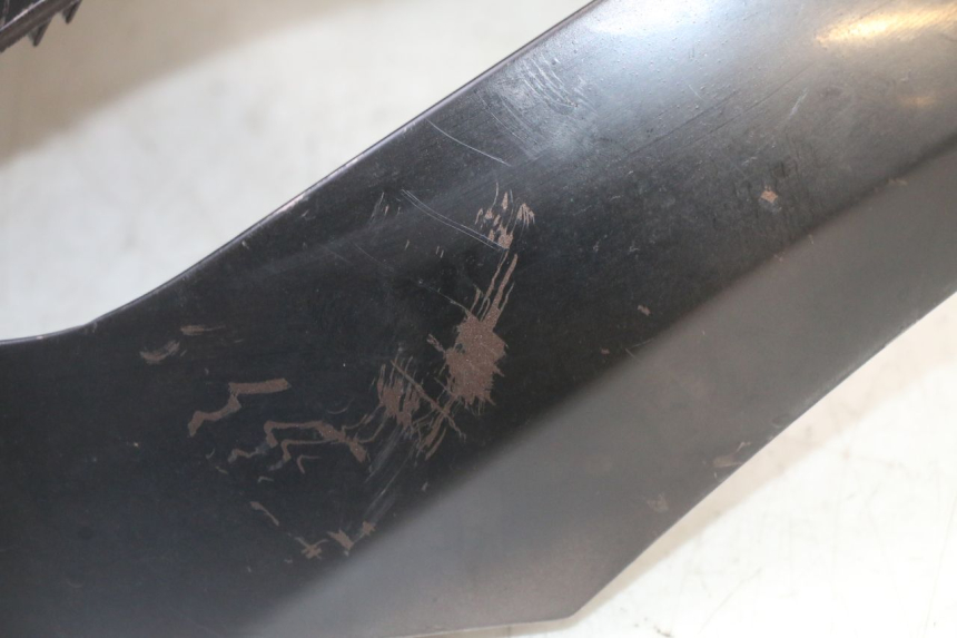 photo de SCUDO CARENA ANTERIORE PEUGEOT STREETZONE I 2T 50 (2018 - 2020) - Marcature e riferimenti originali