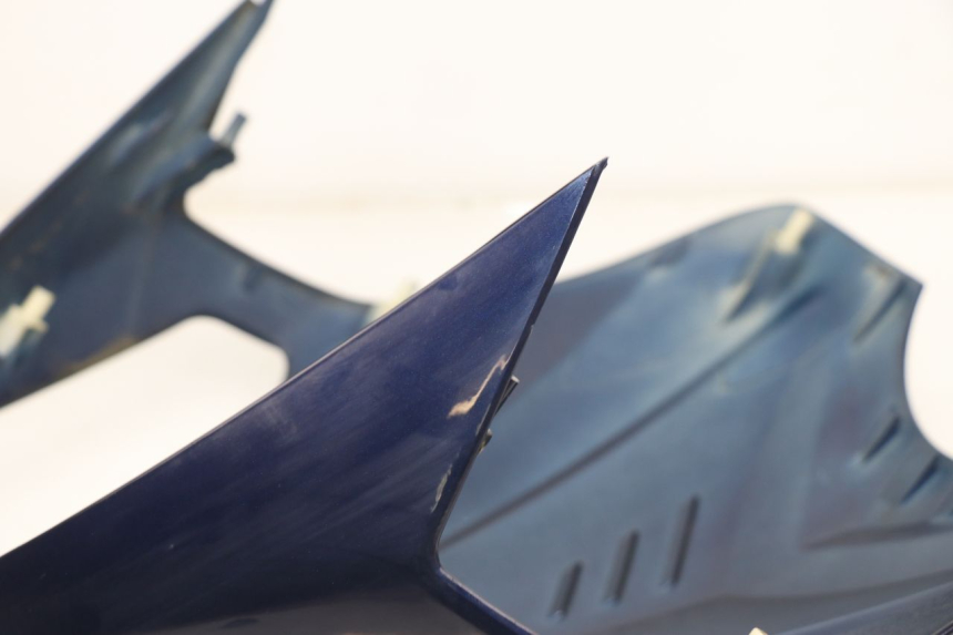 photo de SCUDO CARENA ANTERIORE PEUGEOT SUM UP 125 (2008 - 2013) - Altra angolazione