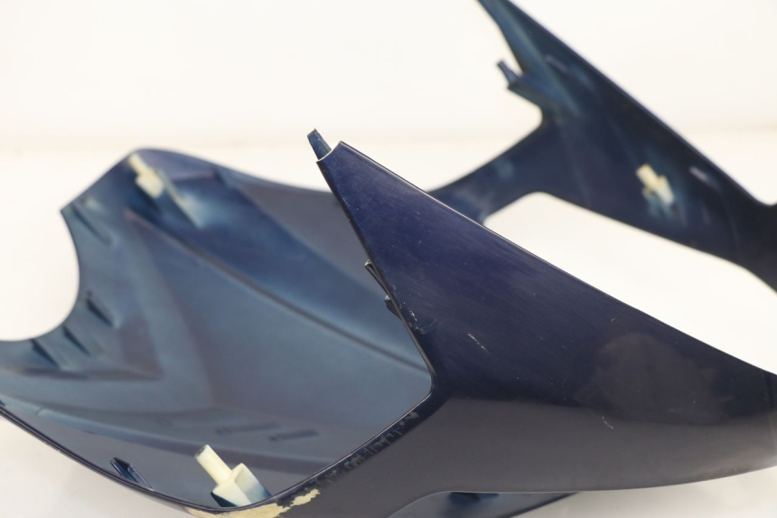 photo de SCUDO CARENA ANTERIORE PEUGEOT SUM UP 125 (2008 - 2013) - Primo piano tecnico