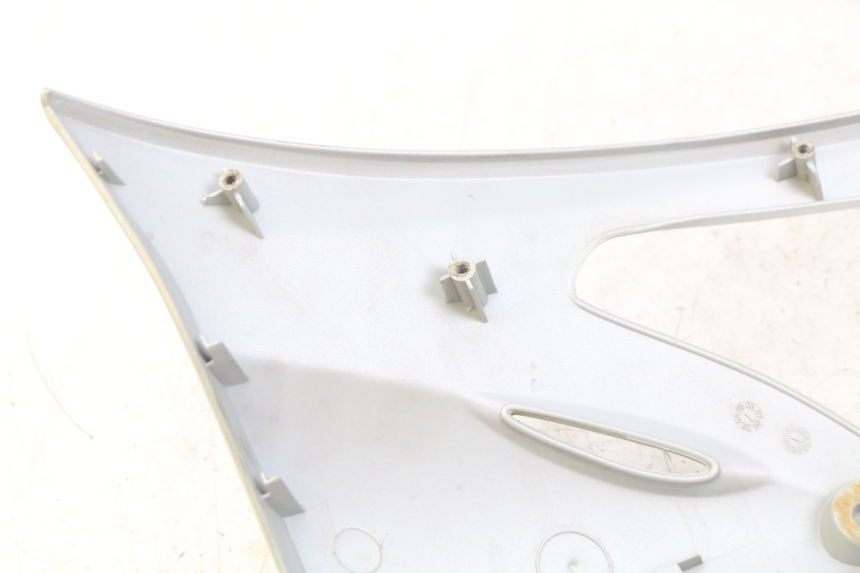 photo de FACCIATA ANTERIORE SUPERIORE KYMCO AGILITY 4T 50 (2005 - 2018) - Altra angolazione