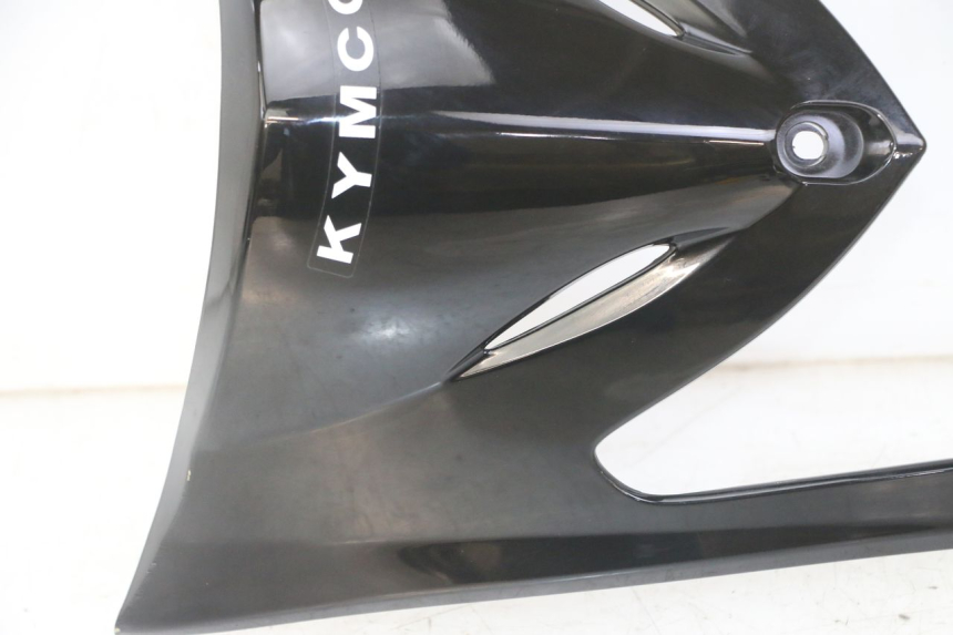 photo de FACCIATA ANTERIORE SUPERIORE KYMCO AGILITY 4T 50 (2005 - 2018) - Marcature e riferimenti originali