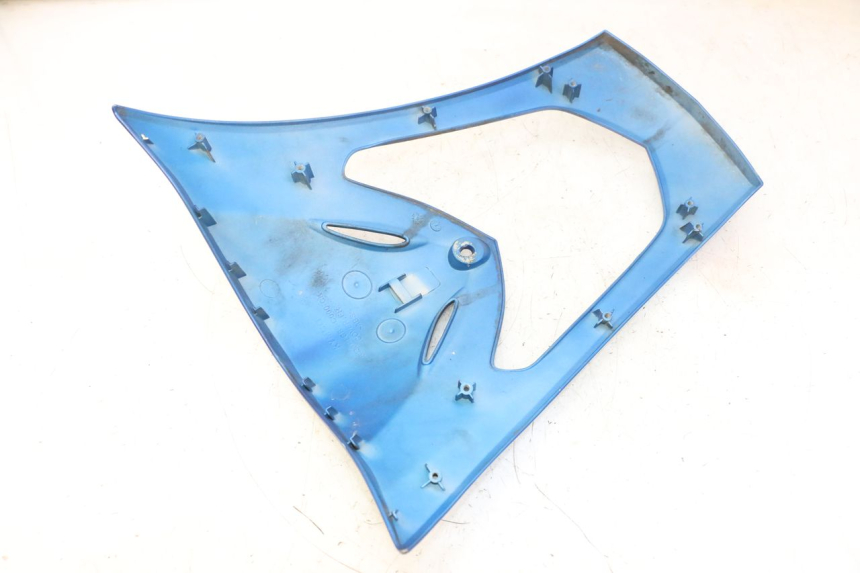 photo de FACCIATA ANTERIORE SUPERIORE KYMCO AGILITY 4T 50 (2005 - 2018) - Primo piano tecnico