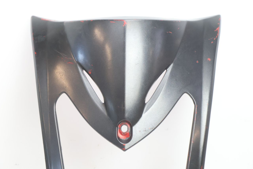 photo de FACCIATA ANTERIORE SUPERIORE KYMCO AGILITY 4T 50 (2005 - 2018) - Zoom sullo stato d'uso