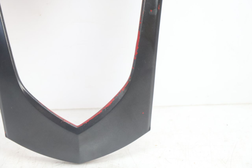 photo de FACCIATA ANTERIORE SUPERIORE KYMCO AGILITY 4T 50 (2005 - 2018) - Dettagli dei punti di fissaggio
