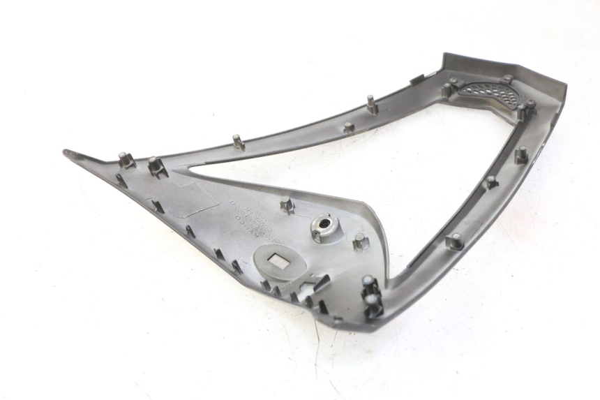 photo de CARENA ANTERIORE SUPERIORE KYMCO AGILITY NAKED RENOUVO 2T 50 (2011 - 2018) - Vista d'insieme del prodotto