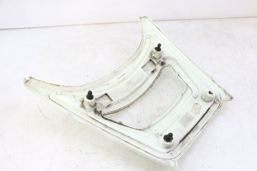 photo de FACCIATA ANTERIORE SUPERIORE BMW C1 125 (2000 - 2003) - Primo piano tecnico