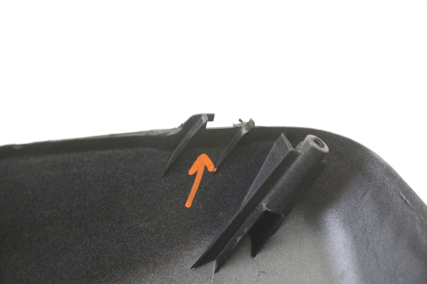 photo de CARENA ANTERIORE SUPERIORE MBK BOOSTER NEXT GENERATION 50 (1995 - 1998) - Altra vista dell'articolo