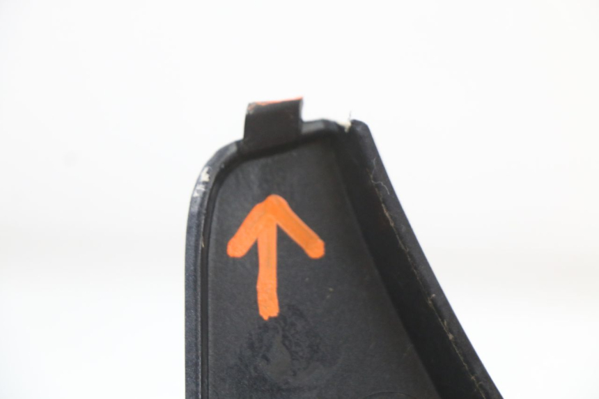 photo de FACCIATA ANTERIORE SUPERIORE BMW C1 125 (2000 - 2003) - Primo piano tecnico