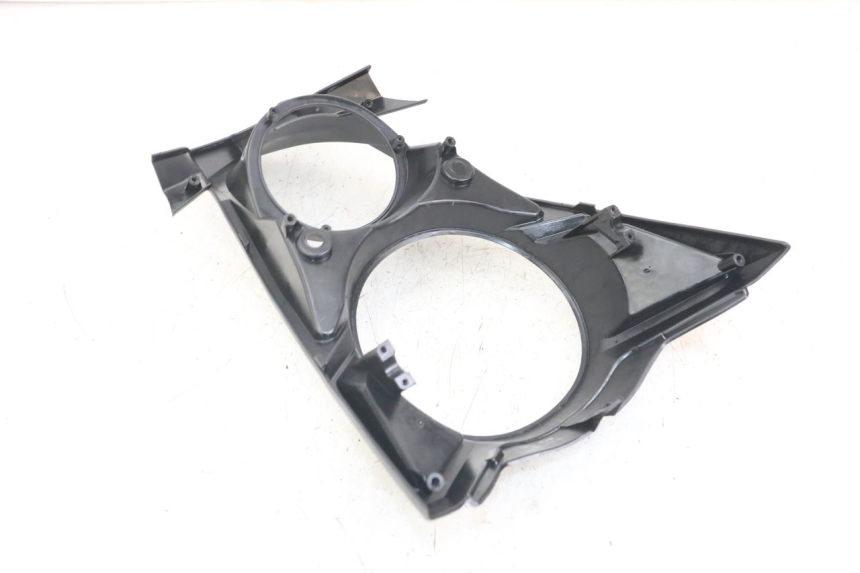 photo de FACCIATA ANTERIORE SUPERIORE SYM CROX 4T 50 (2016 - 2023) - Zoom sullo stato d'uso