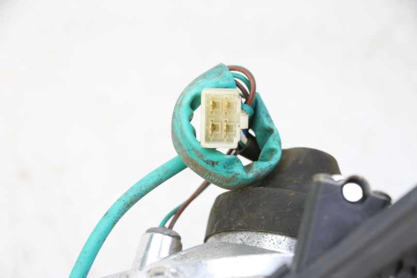 photo de FACCIATA ANTERIORE SUPERIORE SYM CROX 4T 50 (2016 - 2023) - Primo piano tecnico