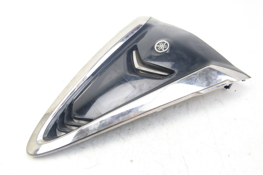 photo de FACCIATA ANTERIORE SUPERIORE YAMAHA D'ELIGHT DELIGHT 125 (2017 - 2020) - Dettaglio del componente