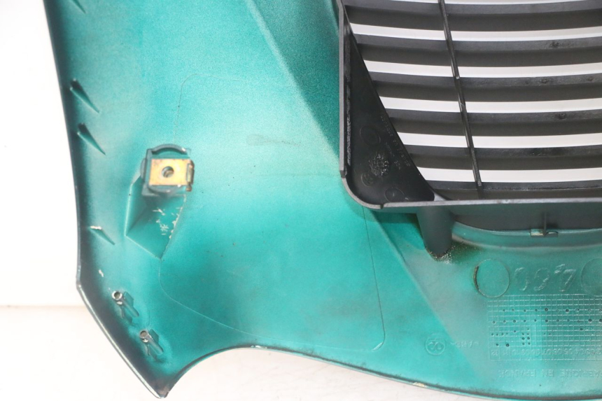 photo de CARENA ANTERIORE SUPERIORE PEUGEOT ELYSEO 125 (1999 - 2004) - Vista d'insieme del prodotto