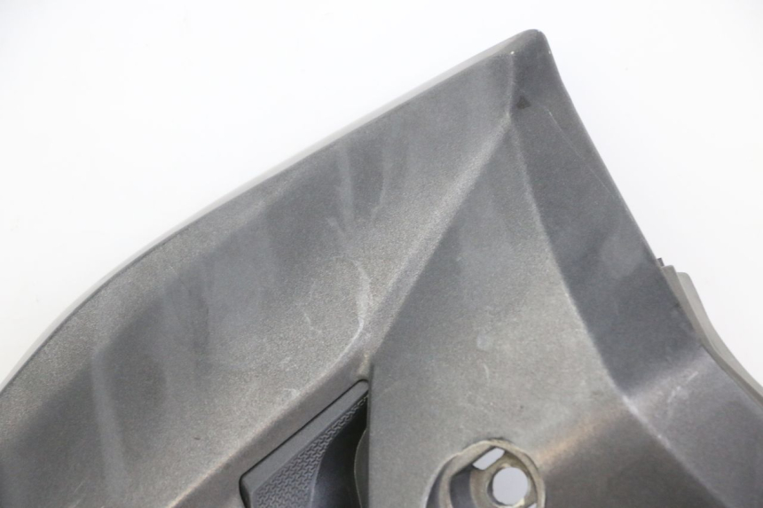 photo de CARENA ANTERIORE SUPERIORE JM MOTORS EVOLIS 4T 50 (2018 - 2022) - Foto prodotto supplementare