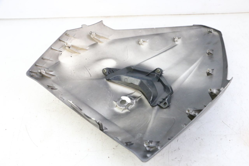 photo de CARENA ANTERIORE SUPERIORE JM MOTORS EVOLIS 4T 50 (2018 - 2022) - Ricambio usato controllato