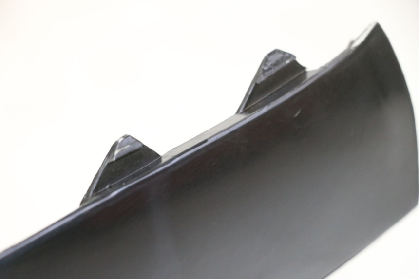 photo de CARENA ANTERIORE SUPERIORE KYMCO GRAND DINK 125 (2008 - 2014) - Altra angolazione