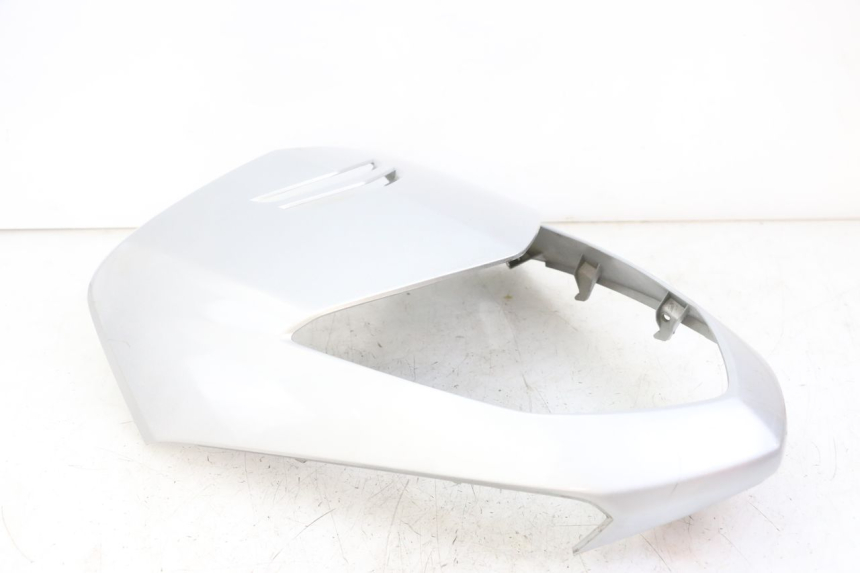 photo de CARENA ANTERIORE SUPERIORE HONDA SCV LEAD 100 (2003 - 2007) - Dettagli dei punti di fissaggio