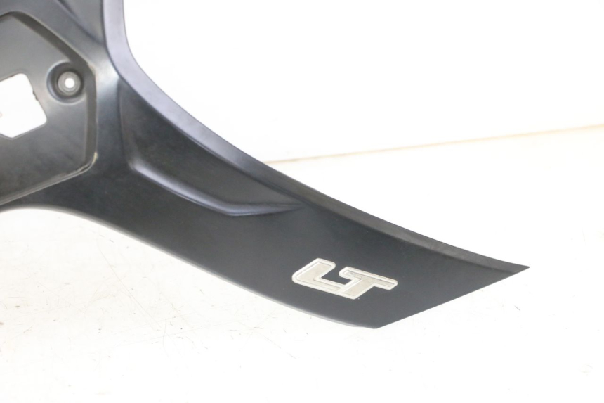 photo de CARENA ANTERIORE SUPERIORE PIAGGIO IE MP3 YOURBAN 300 (2011 - 2016) - Dettagli dei punti di fissaggio