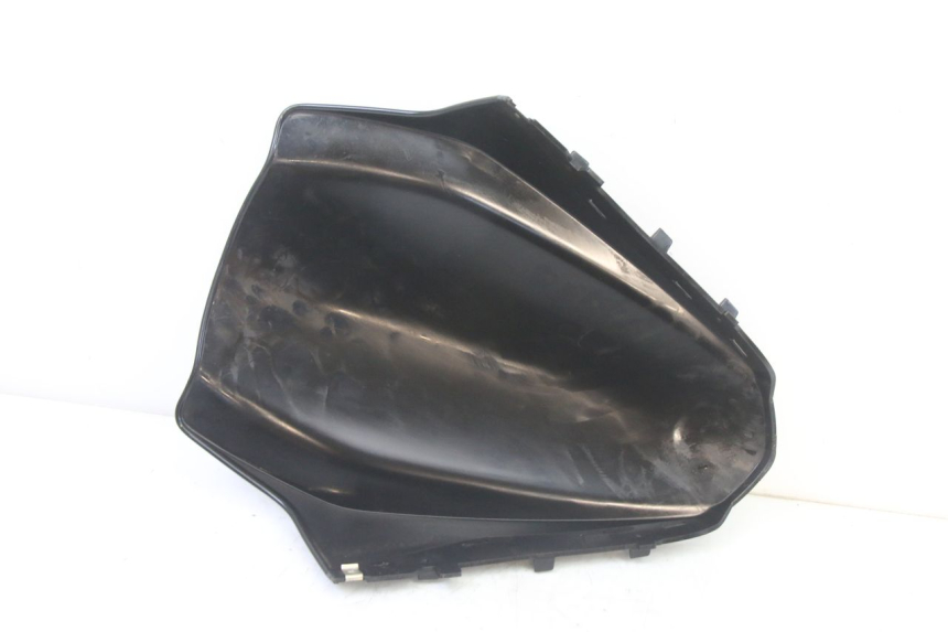 photo de CARENA ANTERIORE SUPERIORE SYM JET 14 4T 50 (2018 - 2022) - Dettagli dei punti di fissaggio