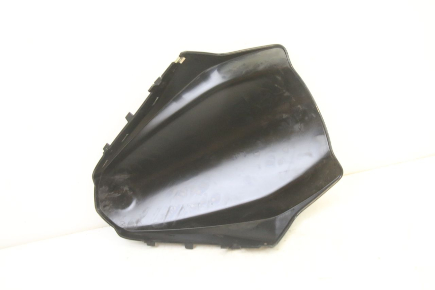 photo de CARENA ANTERIORE SUPERIORE SYM JET 14 4T 50 (2018 - 2022) - Stato della superficie e materiale