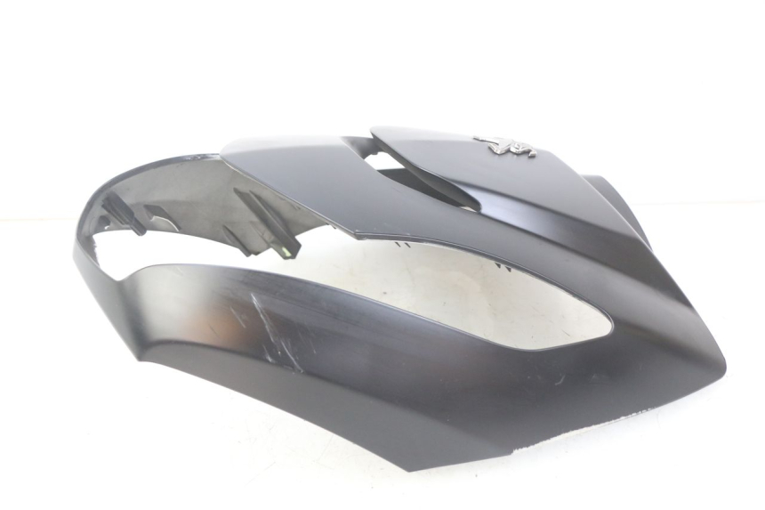 photo de CARENA ANTERIORE SUPERIORE PEUGEOT KISBEE 2T 50 (2018 - 2022) - Marcature e riferimenti originali